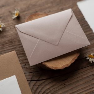 Envelop - Almond