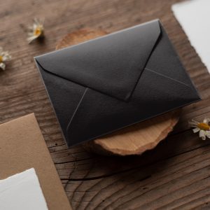 Envelop - Black