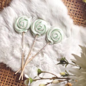 Swirl lolly 6 cm - Wit met fijn groen lijntje - per 10 st.
