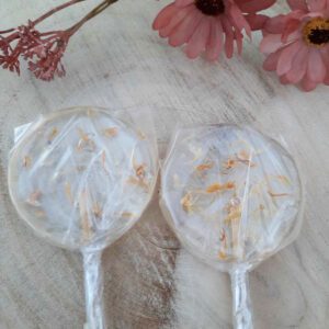 Transparante lolly - 6 cm - met goudsbloem