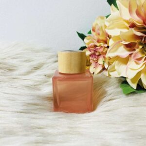 Parfumflesje vierkant met houten dop - 50ml - Roze