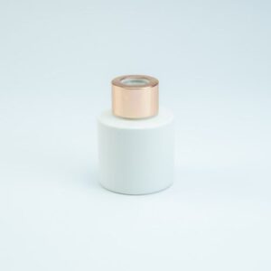 Parfumflesje rond wit met rosé gold schroefdop – 50 ml