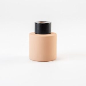 Parfumflesje rond blush met zwarte schroefdop – 50 ml