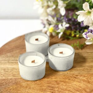 Mini geparfumeerde kaars H3,2 cm Diam 5 cm - STONE WHITE - per 12 st.